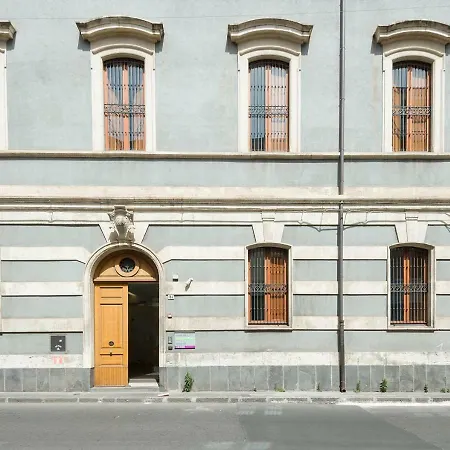 Camplus Guest Catania-2